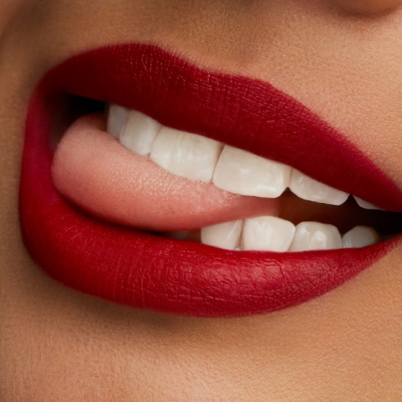 Mac Lipstick Mini -Ruby Woo - Picture 3 of 4